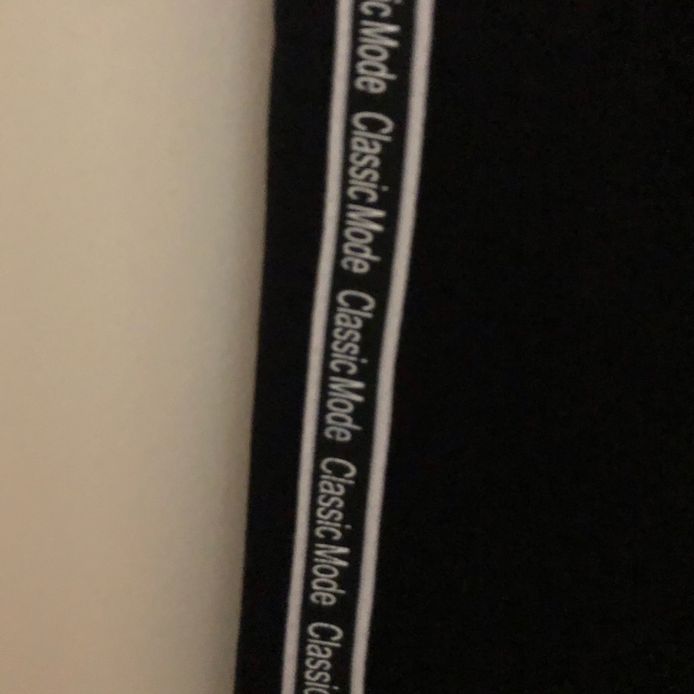 ✅Black pants, haven't worn before, 14 year old! - Picture 3 of 4